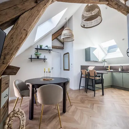 L'oree Champenoise - 3 Luxe 8 A 10 Personnes * Champfleury (Marne)